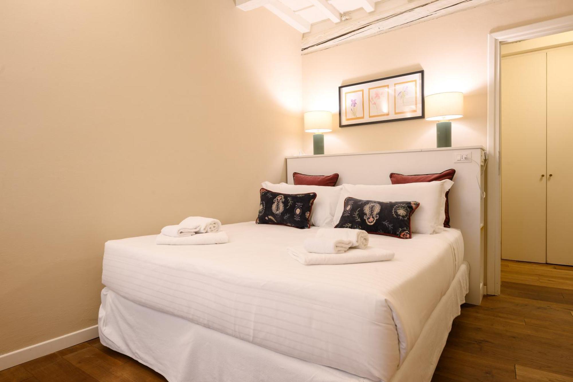 Santa Croce Charming Apartment Florence Luaran gambar