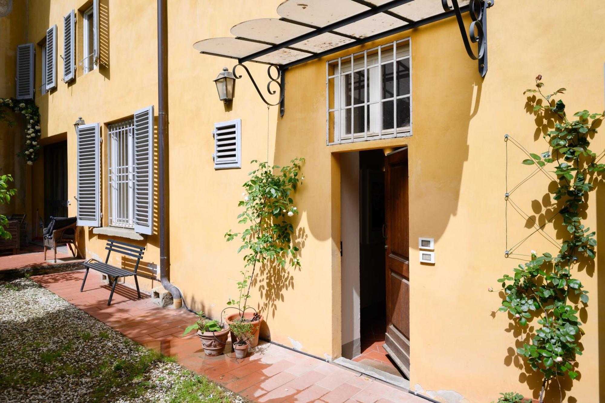 Santa Croce Charming Apartment Florence Luaran gambar